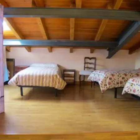 Holiday home Spacious House In With Fireplace & Mountain View *